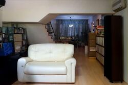 Blk 240 Lorong 1 Toa Payoh (Toa Payoh), HDB Executive #574584901